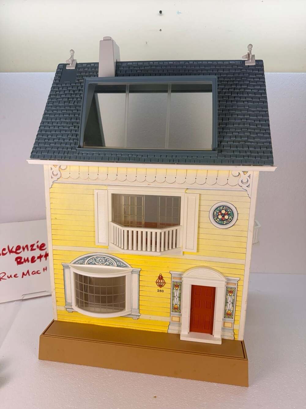 Vintage 1981 Fisher-Price Dollhouse Model 280 with Working Lights